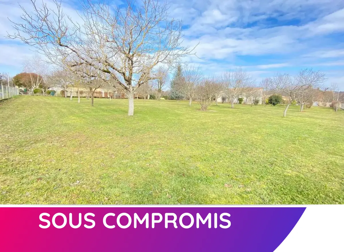 Terrain à vendre à Razacsurl'isle Yolo immobilier