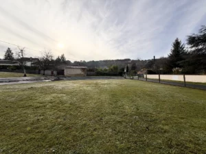 Parcelle de terrain de 742 m2 à vendre à Razac-sur-l-Isle proche de Périgueux
