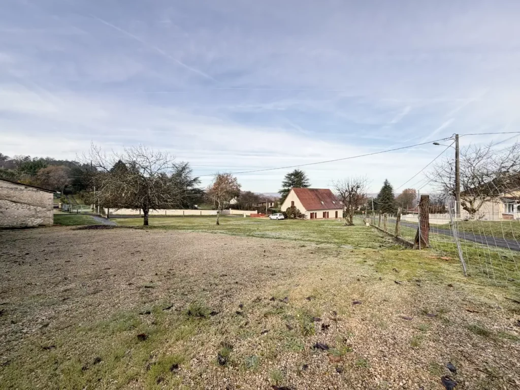 Terrain à vendre à Razac-sur-l'Isle - Agence immobilière périgueux